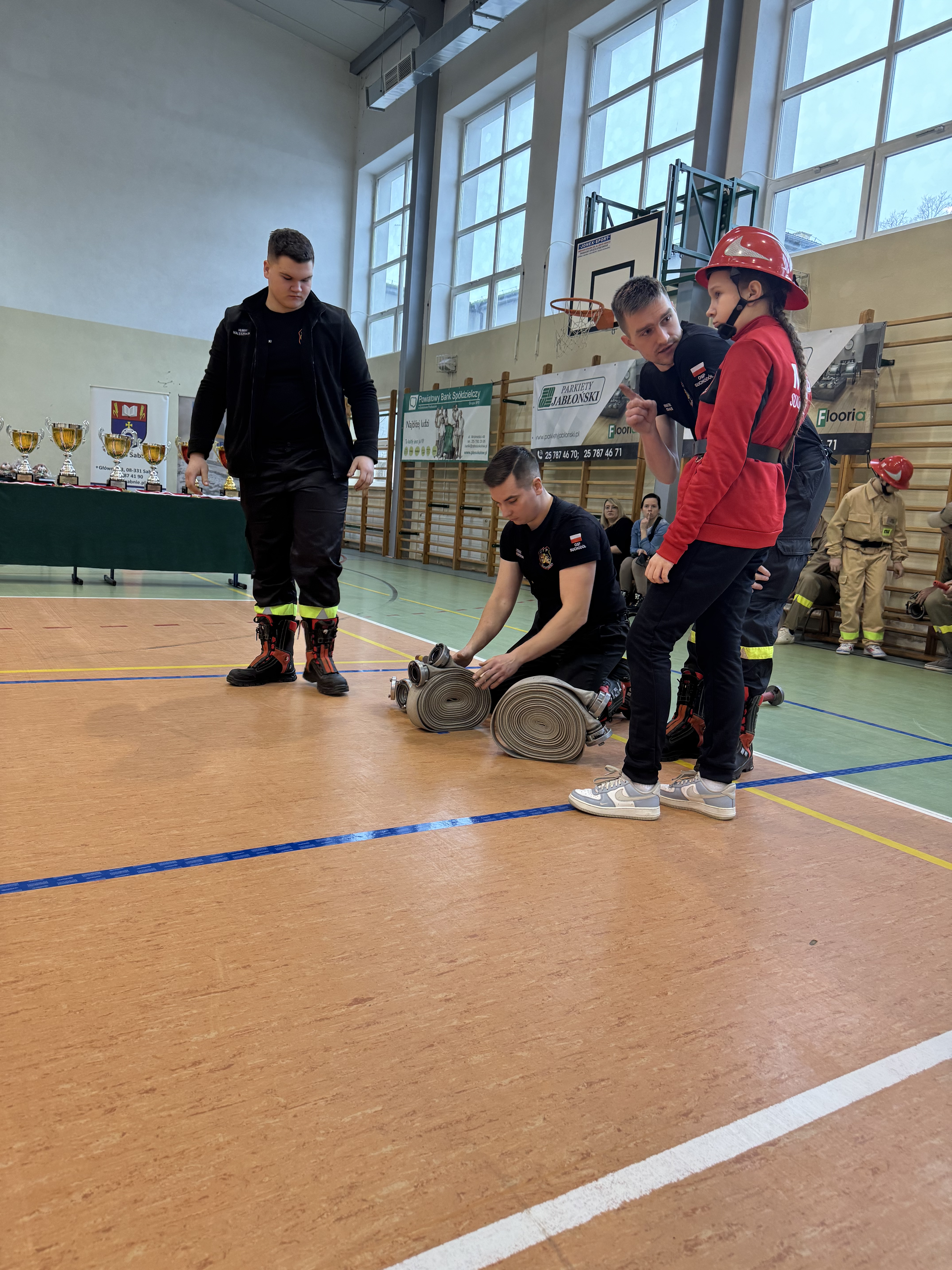 Strażacka młodzież rywalizowała w Sabniach – WFOŚiGW patronem honorowym