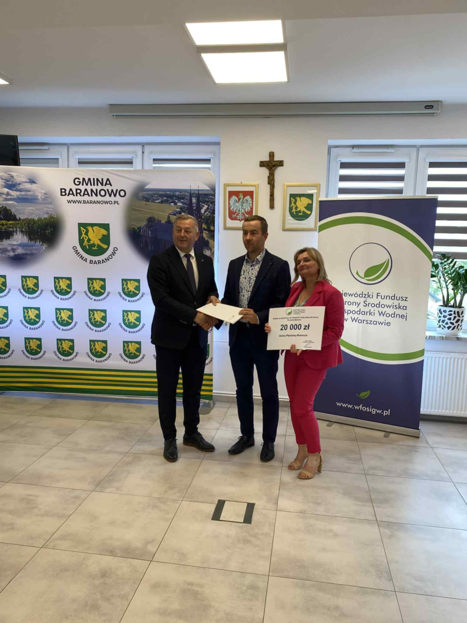 Gminy podpisują umowy na proekologiczne inwestycje