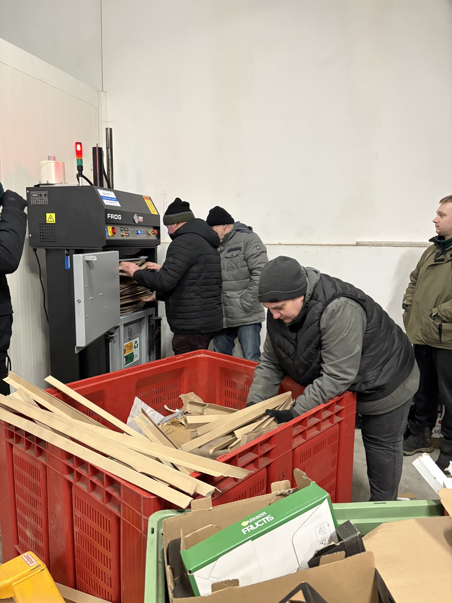 Zakupiona dzięki nam zgniatarka już usprawnia pracę Banku Żywności!